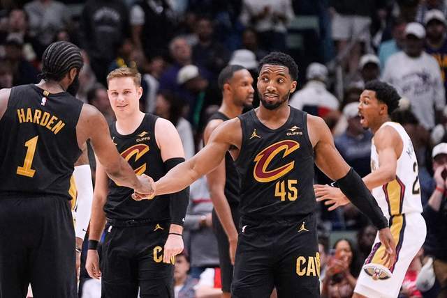 哈登关键球救主 骑士客场逆转鹈鹕登顶东部第四