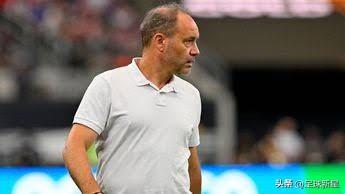 2026世界杯揭幕在即 教练阵容创历史纪录 巴西首